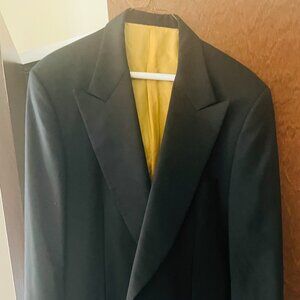 Kiton Dinner Jacket SZ 42 US/52 IT